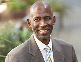 Global members - Ian Williamson