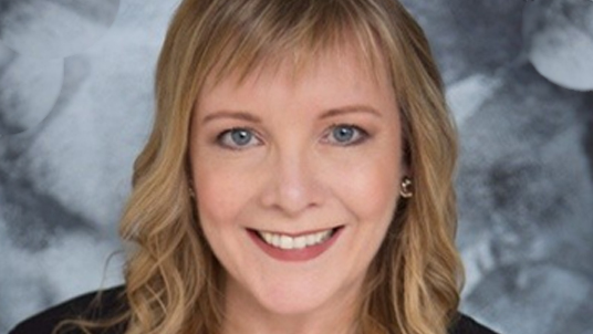 Nicola is a qualified trainer, image consultant and career development coach. She has over 18 years’ experience in supporting business professionals to effectively communicate their value to prospective employers.