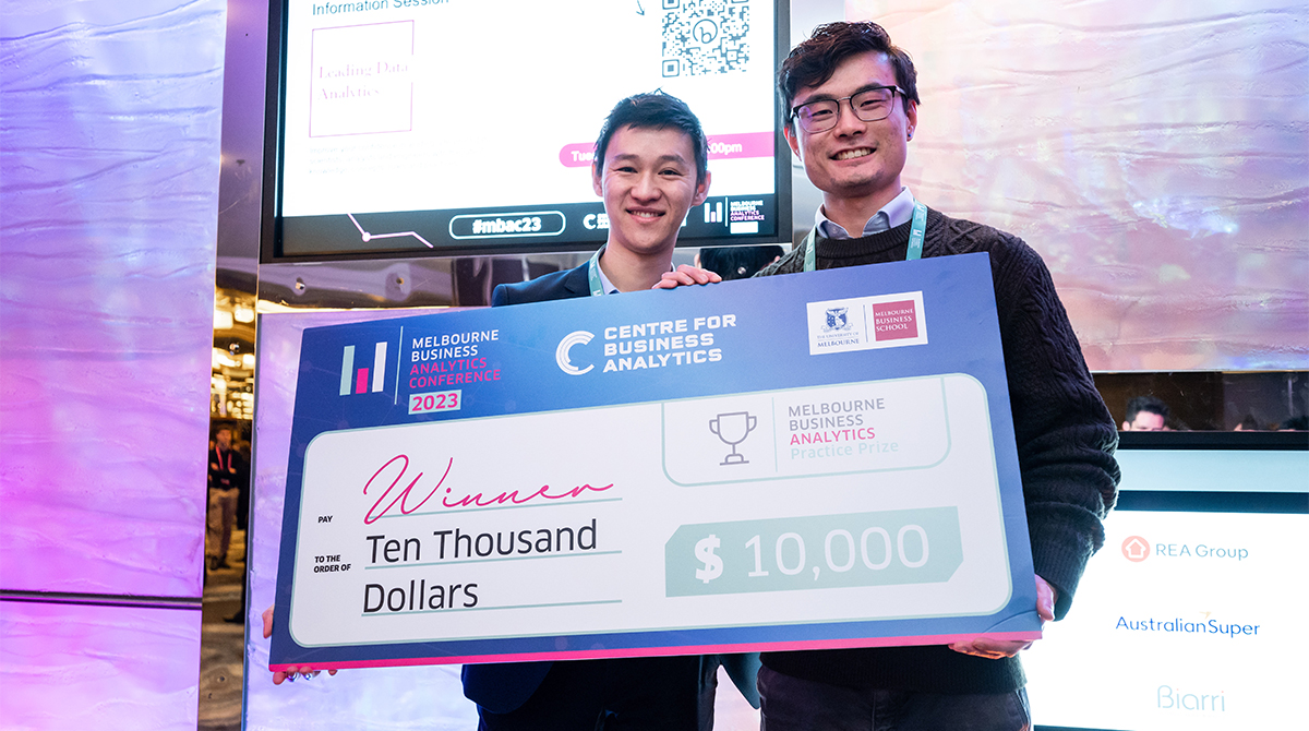 Practice Prize 2023 winners from Downer: Dr David Ming and Elton Shi