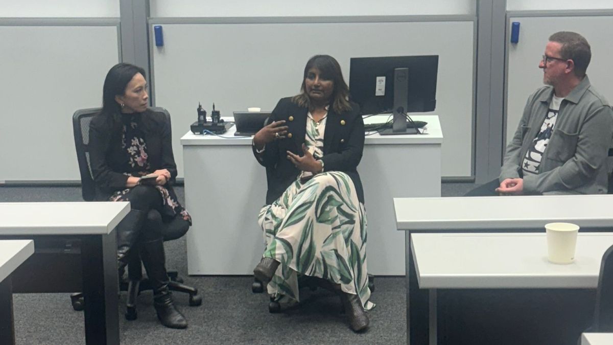 On 27 November 2025, the Retail & Consumer Goods Alumni Chapter hosted an engaging evening at Melbourne Business School with guest speakers Angelina Achariya (CEO, Innovation Gamechangers) and Adam Murphy (Founder, Curioso).
